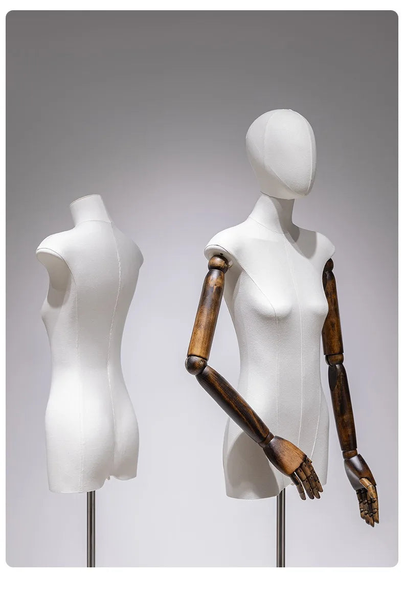 Couture Mannequin Environment