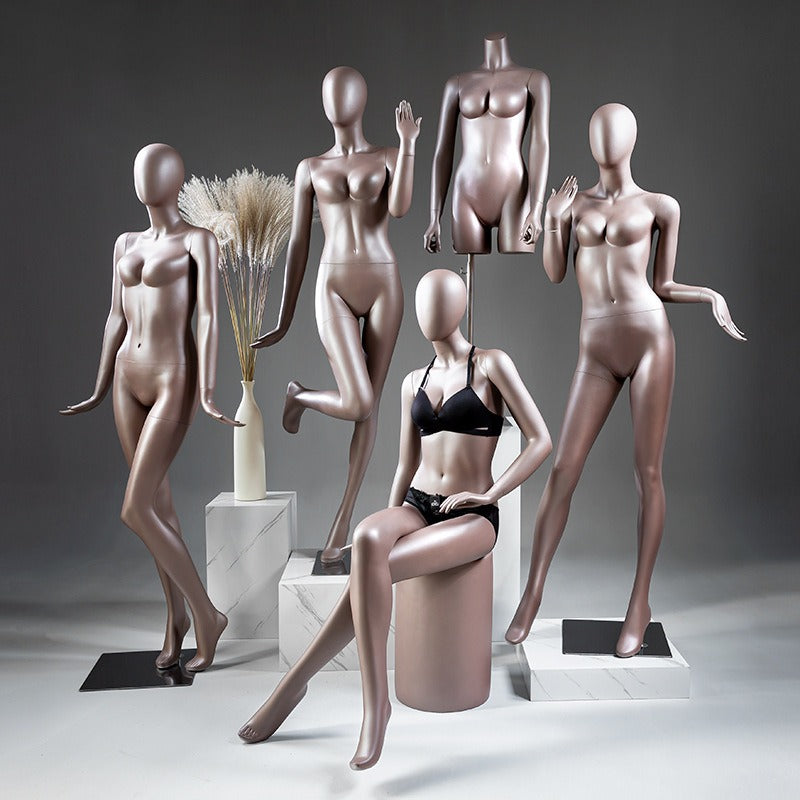 Durable Fiberglass Clothing Display Model with Metal Base for Retail Store Fashion Show
