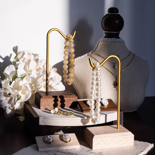 Wooden Vintage Bracelet Stand Main View