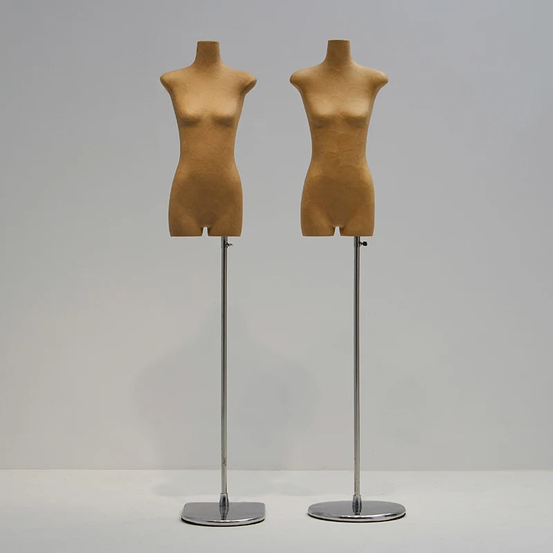 Petite Mannequin View 2